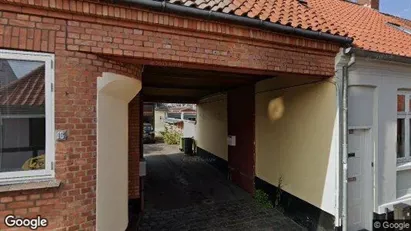 Erhvervslejemål til salg i Rønne - Foto fra Google Street View