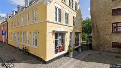 Kliniklokaler til leje i Haderslev - Foto fra Google Street View Kliniklokaler til leje i Haderslev - Foto fra Google Street View