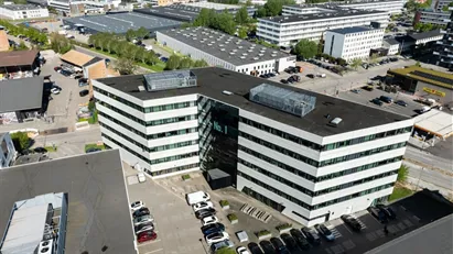 442 m² lyst kontor / Domicil til leje