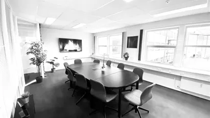 Kontor til leje i Høje Taastrup – central beliggenhed med elevator og gode faciliteter Kontor til leje i Høje Taastrup – central beliggenhed med elevator og gode faciliteter