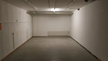 Lager / Depotrum med adgang fra elevator i Århus N Lager / Depotrum med adgang fra elevator i Århus N